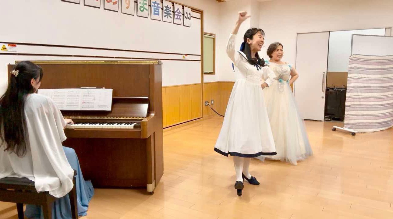 足立区「冬の音楽絵本」 出張演奏実施